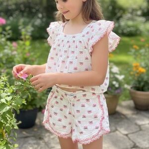 Old Navy gauze set - size 8